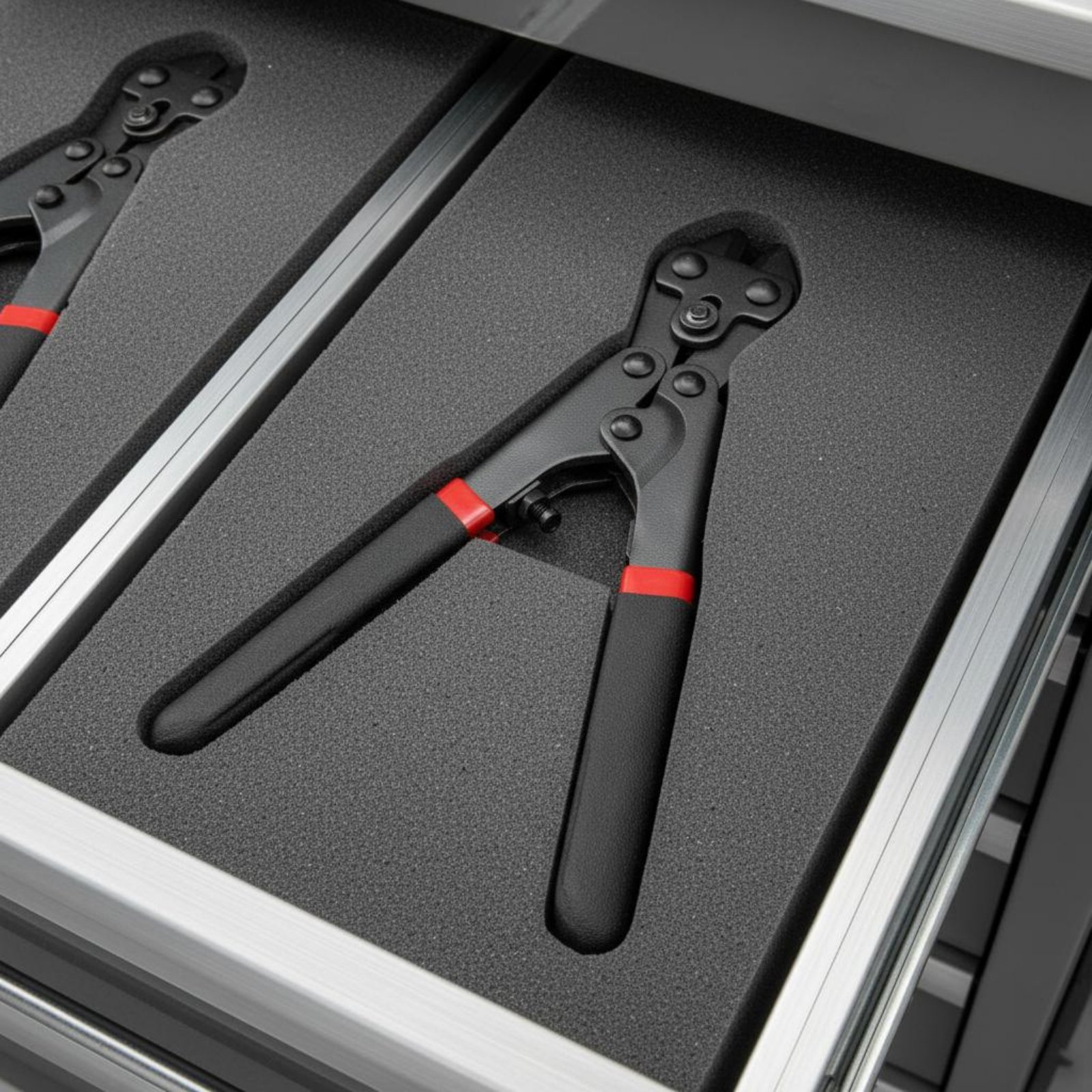 Pince à sertir manuelle multif - Multi Tool Plier avis et prix